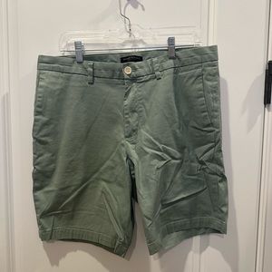 Banana republic aiden short